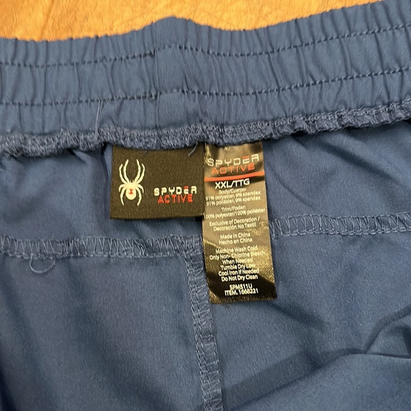 Spyder men’s active shorts blue black size XXL NWT 2 pockets - Picture 6 of 9